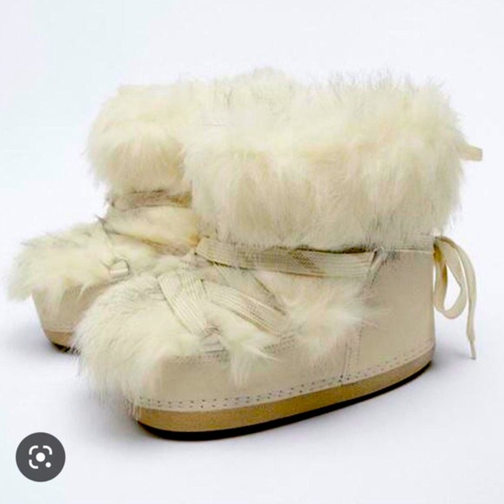 Zara leather Apres Ski boots…SOLD OUT***